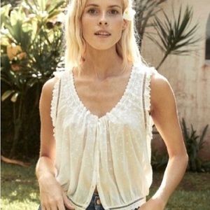 Doen Traveler Top in Salt, Size Medium